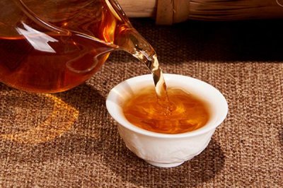 ​黑茶对胃有好处吗 黑茶可以和金银花一起泡吗