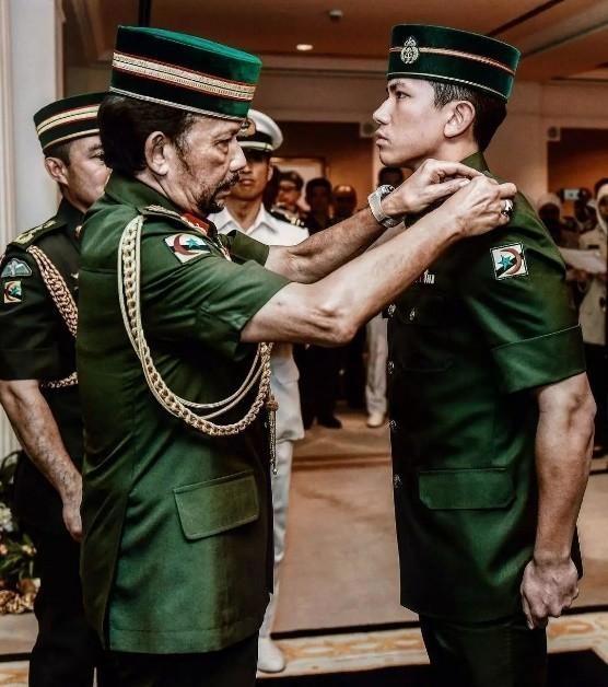 欧洲王室最帅王子(文莱马丁王子30岁)(25)