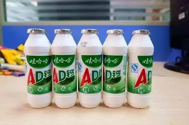 班尼路有哪些品牌(从一线潮牌再到地摊品牌)(2)