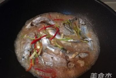 ​黄尾怎么烧才好吃,鲴鱼怎么做才好吃清单的