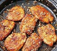 鸡胸肉怎么做好吃,鸡胸肉怎么做好吃 教你4种不错的方法视频图33