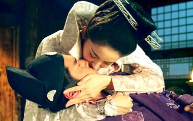 青丘狐传说古力娜扎蒋劲夫吻戏（青丘狐完结收视回暖）(4)