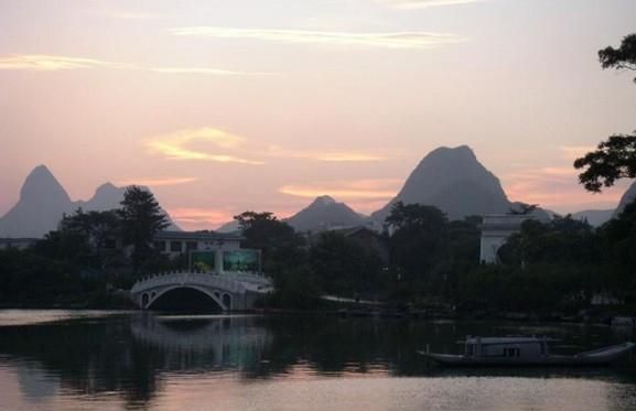 中秋节是怎么来的,中秋一节的月饼是怎么来的?图4