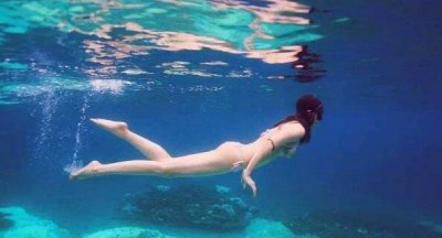 ​人类潜水最深记录，白部下潜113米/有设备下潜332米