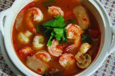 ​去曼谷能吃到哪些经典的泰国美食（您必须尝试9种泰国菜）