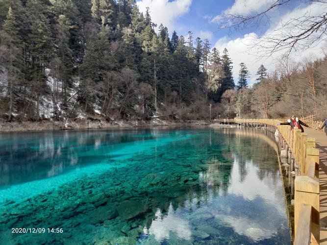第三天：峨眉山——九寨沟