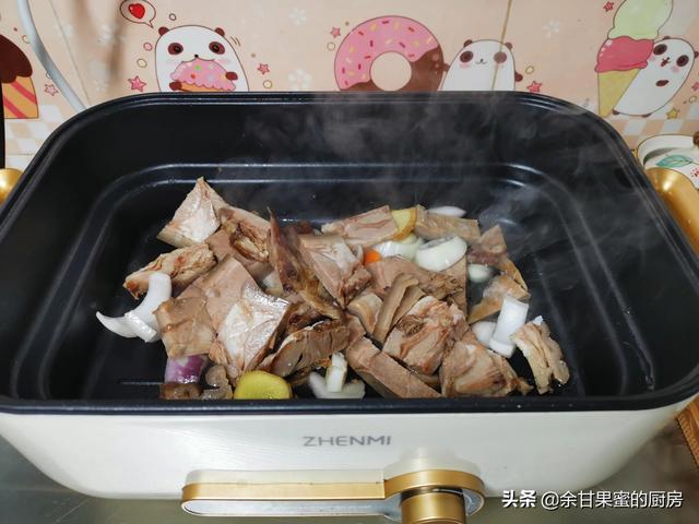 家常炖羊肉怎么做好吃又香（菜肴主食连锅上桌）(7)
