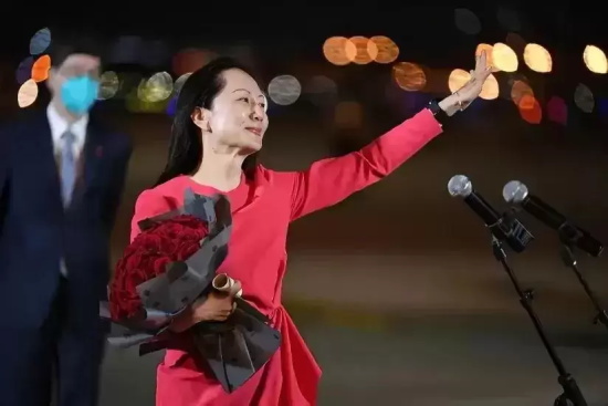 任正非娶了几任老婆？有3个孩子3个姓氏且娶了小近30岁的娇妻