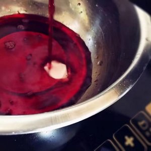 ​红酒煮沸后还含酒精吗为什么？红酒煮开后还含酒精吗