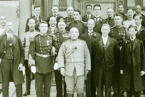 北洋军为何忠诚袁世凯?