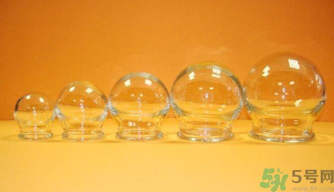 夏天拔火罐有什么好处？夏天拔火罐有什么坏处？