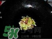 鱼丸和鸡蛋可以一起吃吗？鱼丸和鸡蛋能不能同时吃？