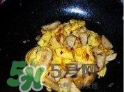 鱼丸和鸡蛋可以一起吃吗？鱼丸和鸡蛋能不能同时吃？