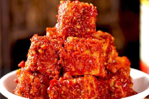 霉豆腐出水了还能吃吗 霉豆腐要放花椒吗