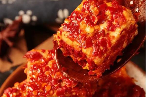 霉豆腐出水了还能吃吗 霉豆腐要放花椒吗