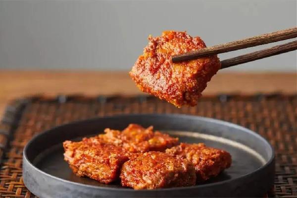 霉豆腐出水了还能吃吗 霉豆腐要放花椒吗