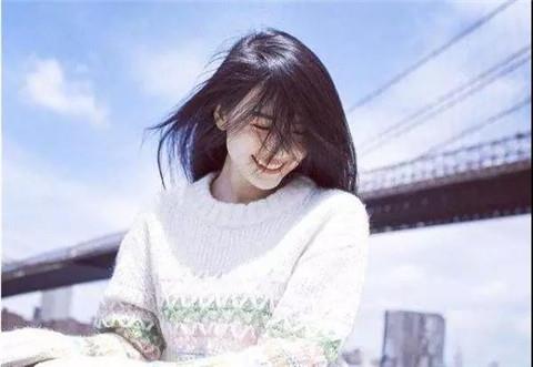 挽回女友的聊天句子 一句话挽回女友