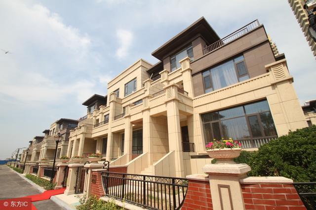 农村人说“金窝银窝不如自己的狗窝”，你认同吗？