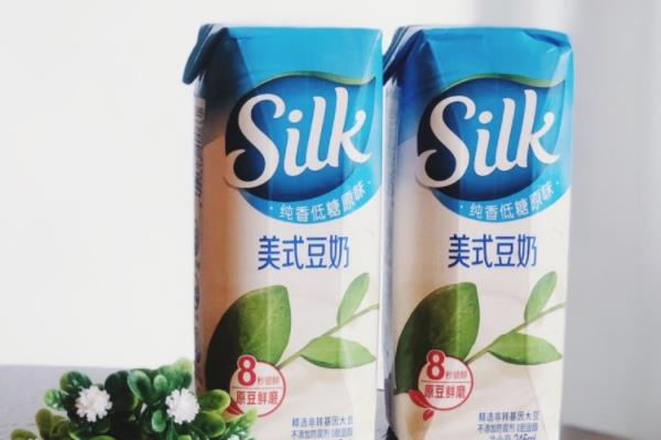 豆奶为什么用玻璃瓶装 回收节约成本 豆奶为什么用玻璃瓶装 回收节约成本