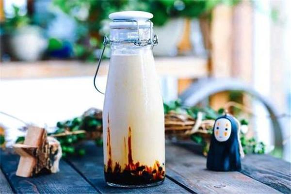 奶茶是不是饮料 奶茶属于饮料吗 奶茶是不是饮料 奶茶属于饮料吗