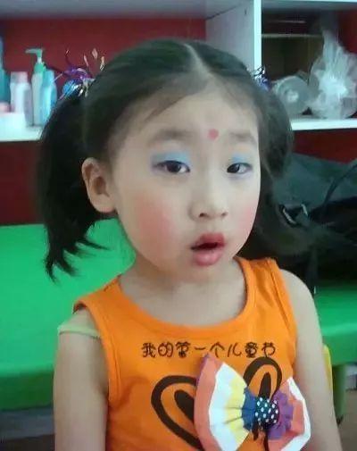 儿童节汇演妆容照曝光!亲妈看到都哭了哈哈哈哈哈哈哈哈哈