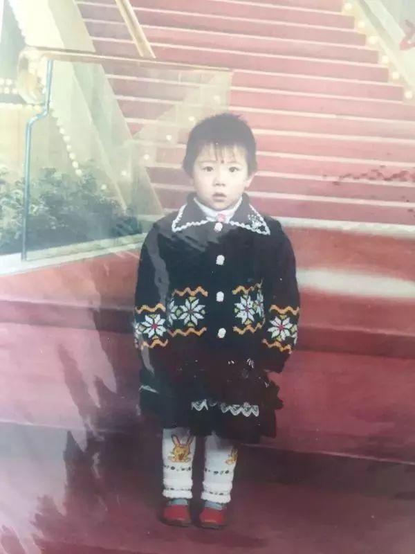 儿童节汇演妆容照曝光!亲妈看到都哭了哈哈哈哈哈哈哈哈哈