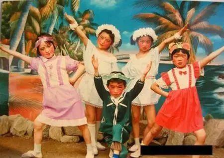 儿童节汇演妆容照曝光!亲妈看到都哭了哈哈哈哈哈哈哈哈哈