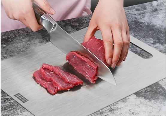 砧板界的「钢铁侠」,不长霉剁骨无声,德国人不爱双立人爱它