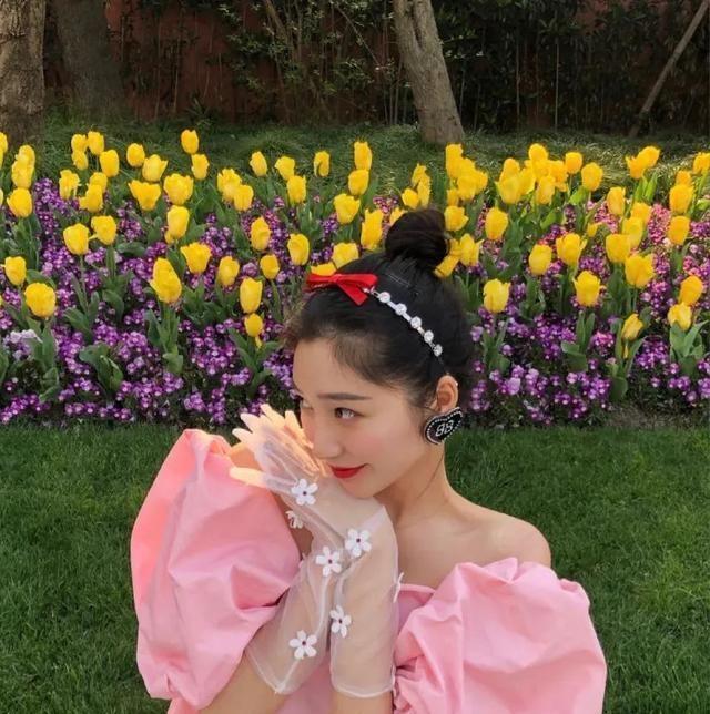 今春流行复古公主风的鞋子,温柔的精致感!