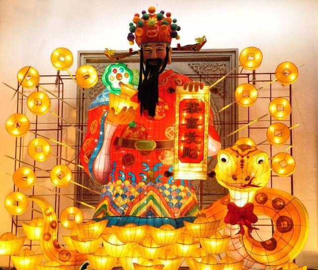 时来运转!这5大生肖,2018年立春开始,鸿运当头,财源滚滚来!