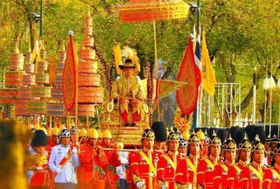 ​泰国国王在泰国是怎样的存在?