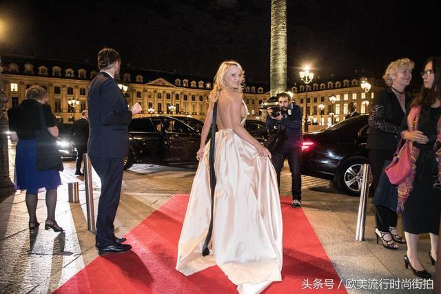 帕米拉·安德森(Pamela Anderson)参加ACM晚宴,摩纳哥F1大奖赛