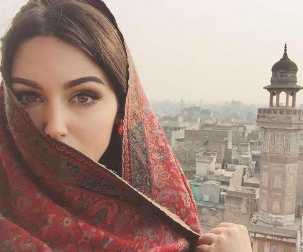 想娶一名巴基斯坦美女，需要满足3个条件，网友：看来也不容易