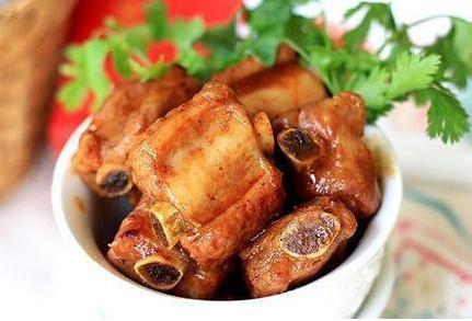 电饭煲可以炒菜吗，电饭煲可以做哪些事情