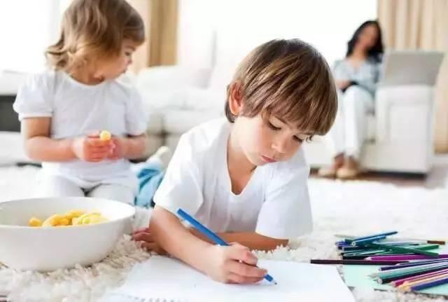 “天之骄子”出校园四处碰壁，缺乏以下能力，或将被社会逐步淘汰