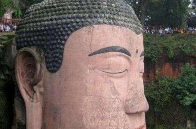 乐山大佛4次“显灵”事件,众信徒深信不疑,专家却这样说!