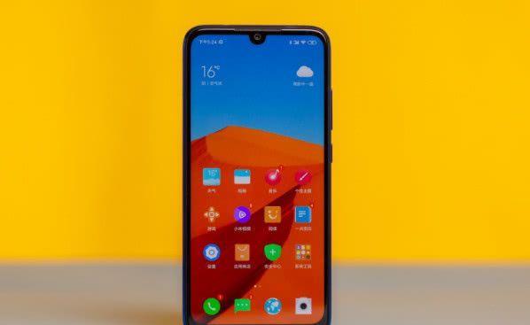 雷军：我红米Note7没怕过谁！米粉：谈下使用一个星期的感受