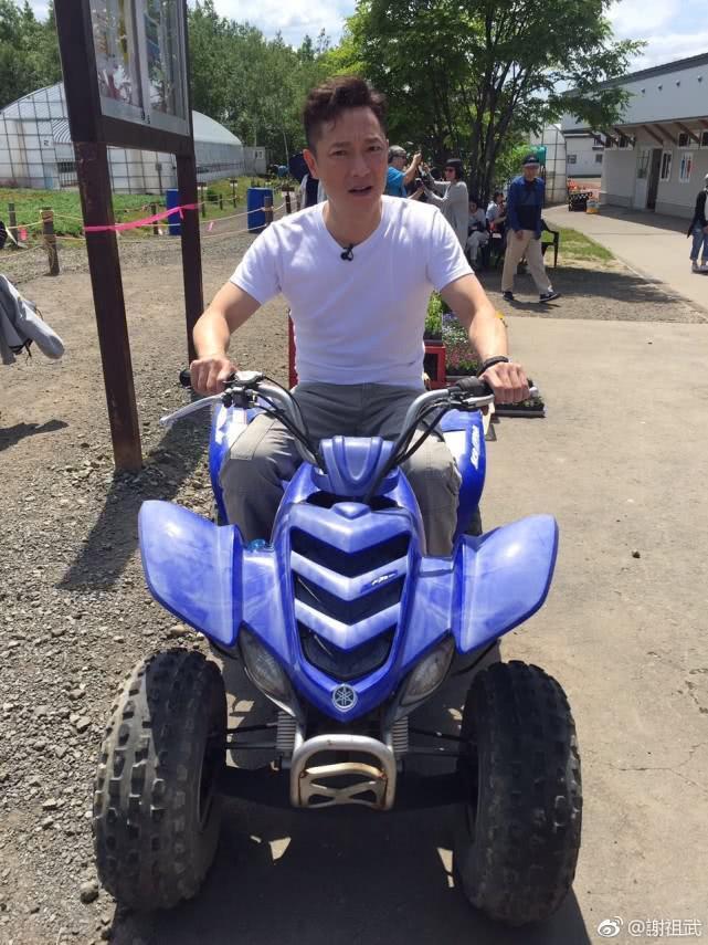 “悲情男主”谢祖武圈外老婆罕见曝光，肤白貌美不输女明星