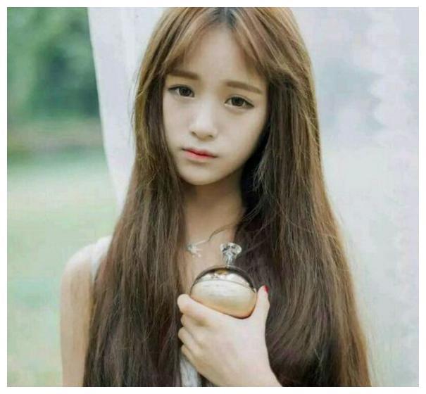 快手上四个高颜值的低调网红,李晶第三,炫迈妹儿第二,第一是她