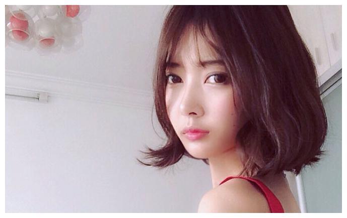 快手上四个高颜值的低调网红,李晶第三,炫迈妹儿第二,第一是她