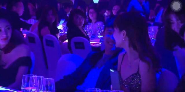 无尾熊cp互动太甜，陈妍希杨幂亮了，网友：地主家的傻儿子？