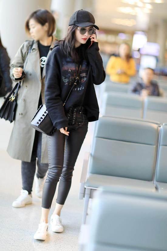 杨幂高情商谈人设崩塌、满满正能量