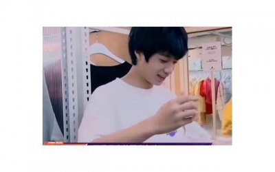 ​女生说生气了正确回复，3个哄女生的高情商话术
