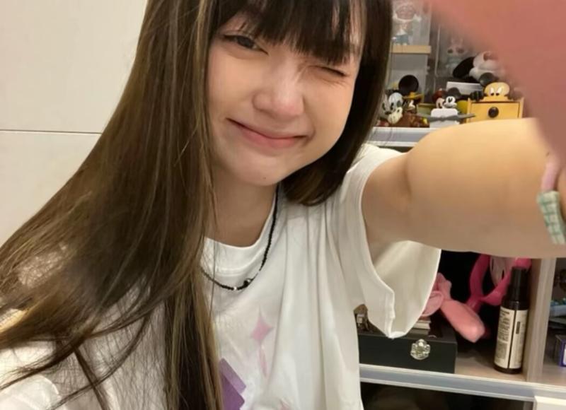 女生对男生说的很甜的情话(女友撩人的情话)