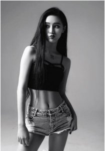 ​演员杨馥宇出演《完美假期》完美回归