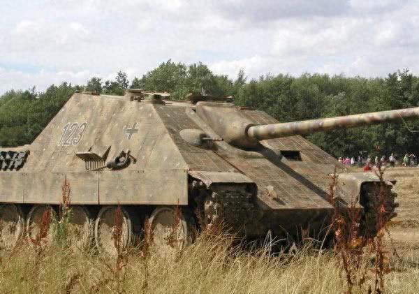 德国反装甲先锋——猎豹坦克歼击车