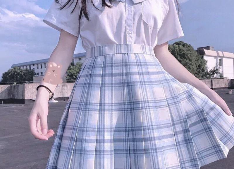  男朋友打游戏充钱，打赏主播，我想和他分手