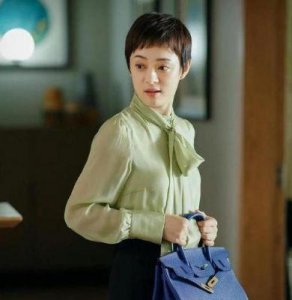 ​孙俪14年羽绒服的背后：节俭、念旧与坚韧的真实故事