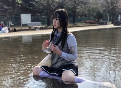 ​和谈了五年的初恋分手，感觉再也走不出来了