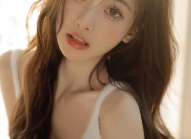 李思思超话，3年2娃的李思思护肤品超5000超阔绰